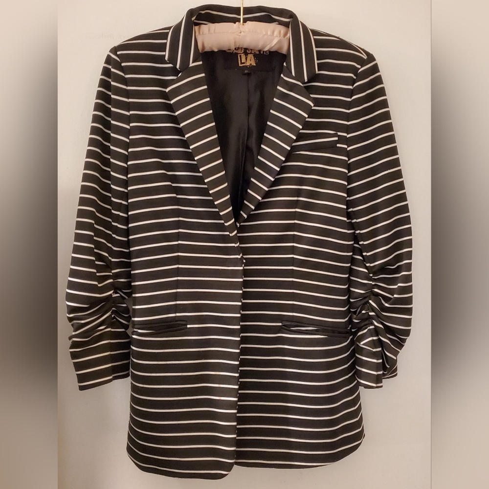 Black & white striped blazer, long, ruched sleeves, size small by God Saves LA